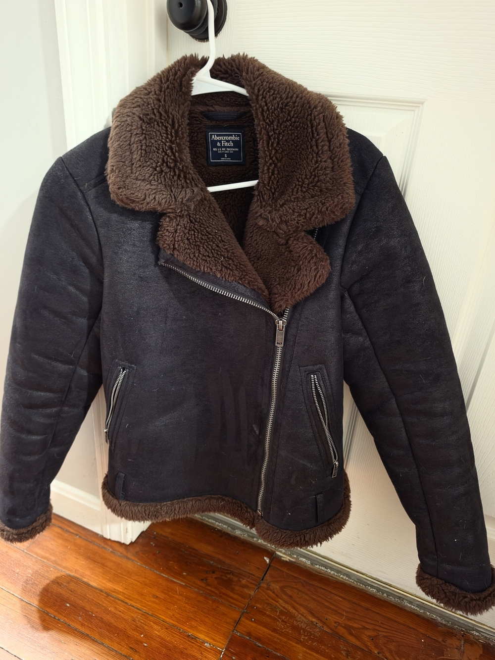 Abercrombie & Fitch Women's Dark Brown Faux-Shearling Aviator Jacket
